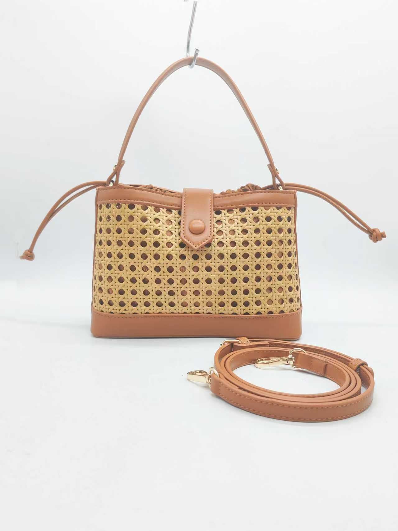Borsa a mano in bambù con materiale PU e tasca interna, per tutti i giorni, alla moda. Art. 27483