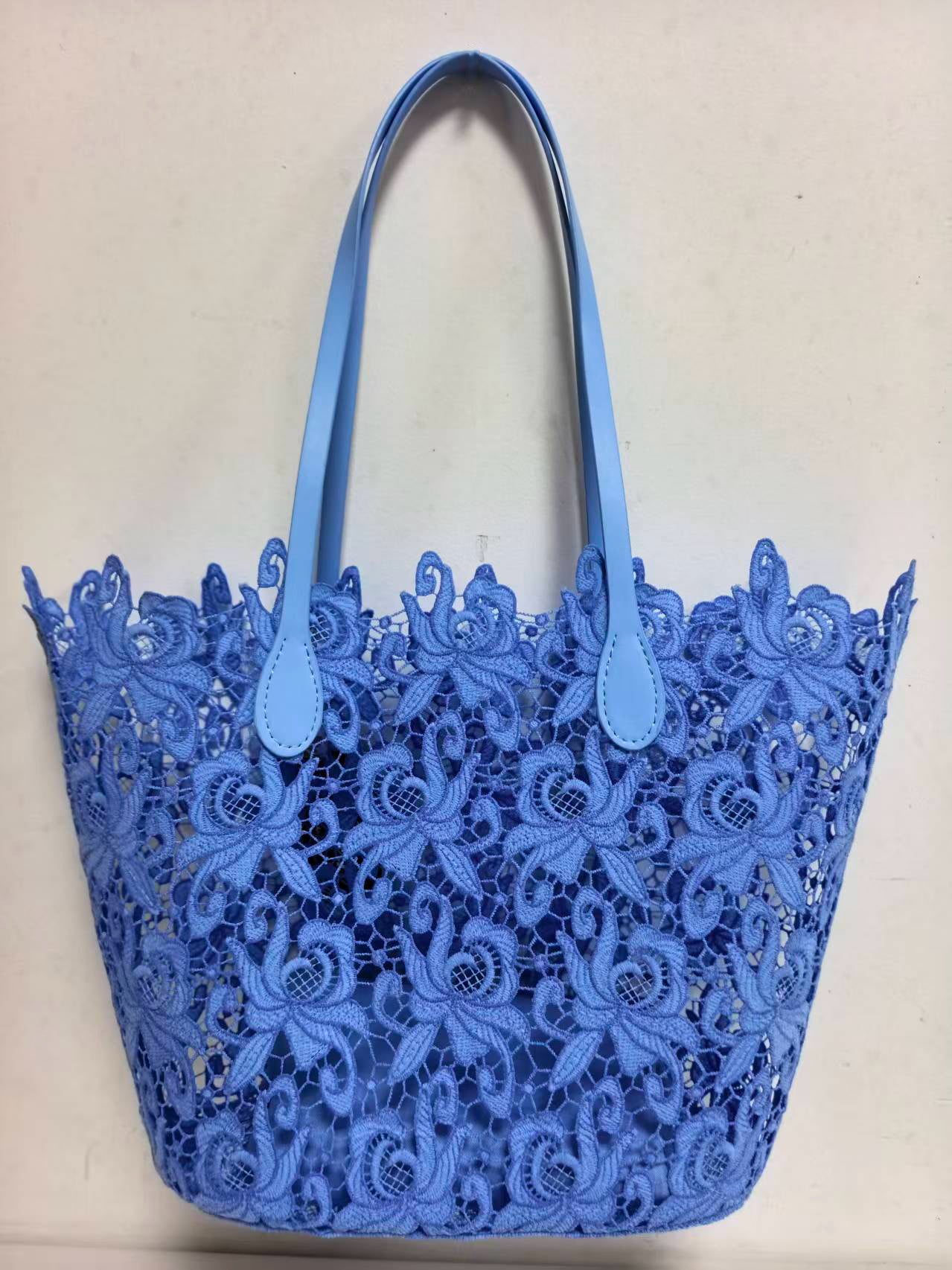 Borsa da spiaggia casual e alla moda, monospalla, motivo floreale in pizzo con tasca interna Art.VT7182