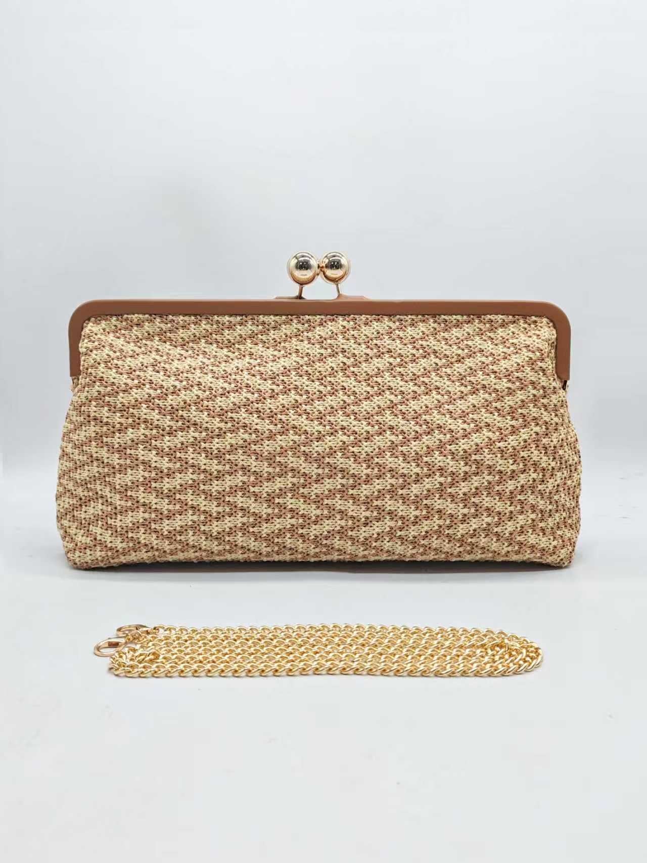 Borsa da Sera a Clip Grande con Motivo Geometrico in Paglia Art.27456