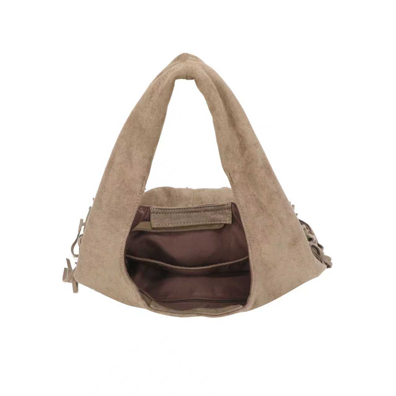 Borsa casual monospalla in pile con barba decorativa Art.CE232